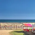Ramada 호텔 4*