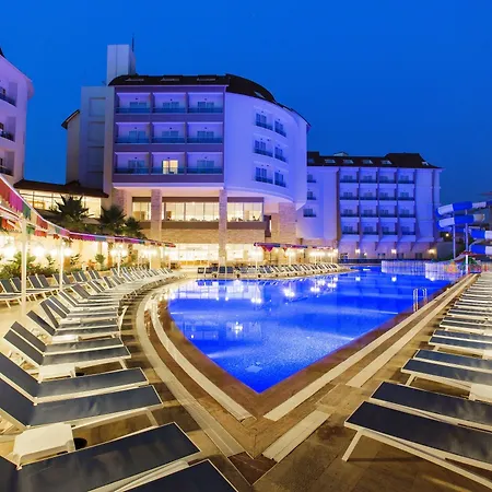 Ramada Hotel 4*