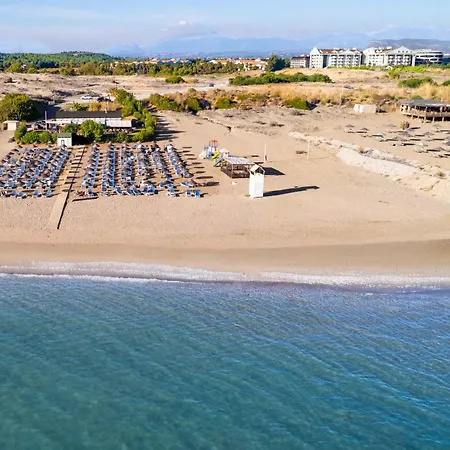 Готель Ramada Сіде