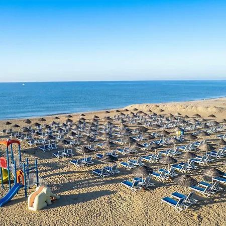 Ramada 4*