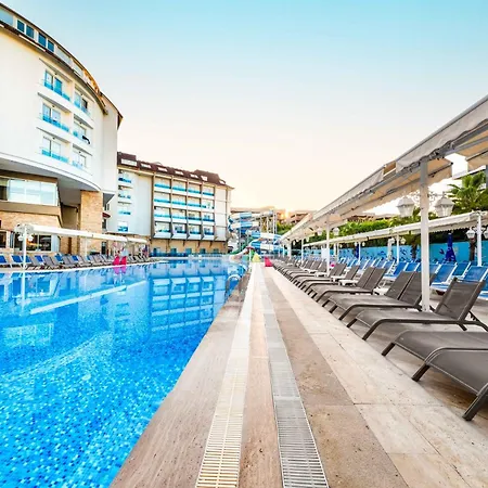 Hotel Ramada 4*