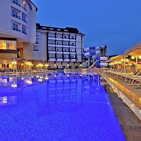 Ramada Hotel 4*
