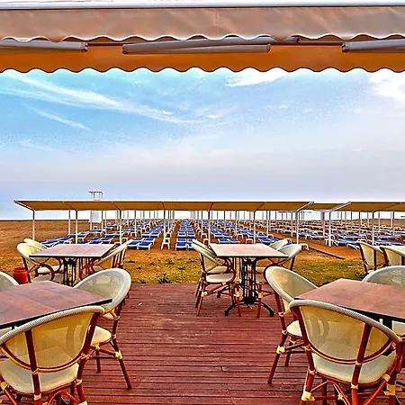 Ramada Otel