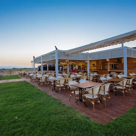 Ramada 4*