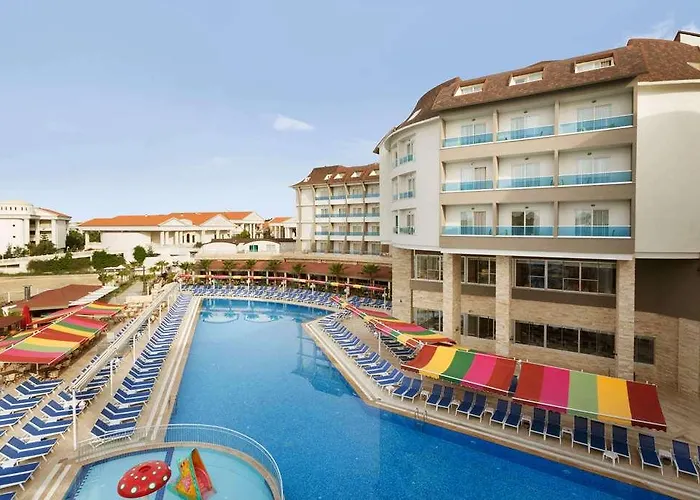 Готель Ramada 4*