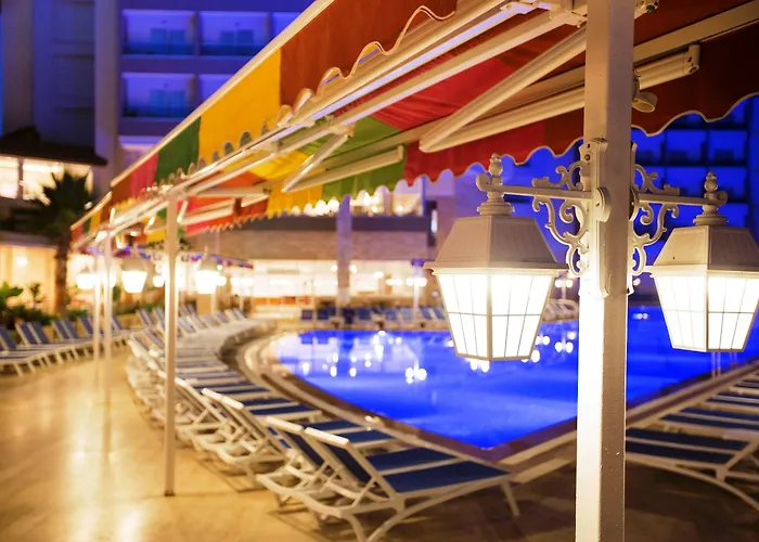 Готель Ramada 4*