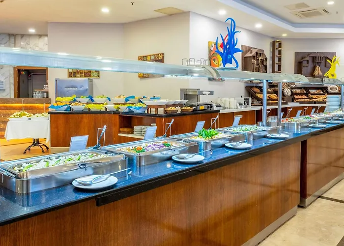 Готель Ramada 4*