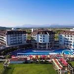 Ramada ホテル 4*