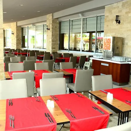 Ramada Ξενοδοχείο 4*