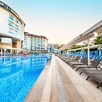 Hotel Ramada 4*