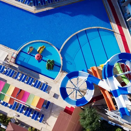 Ramada 4*