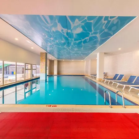 Ramada Ξενοδοχείο 4*
