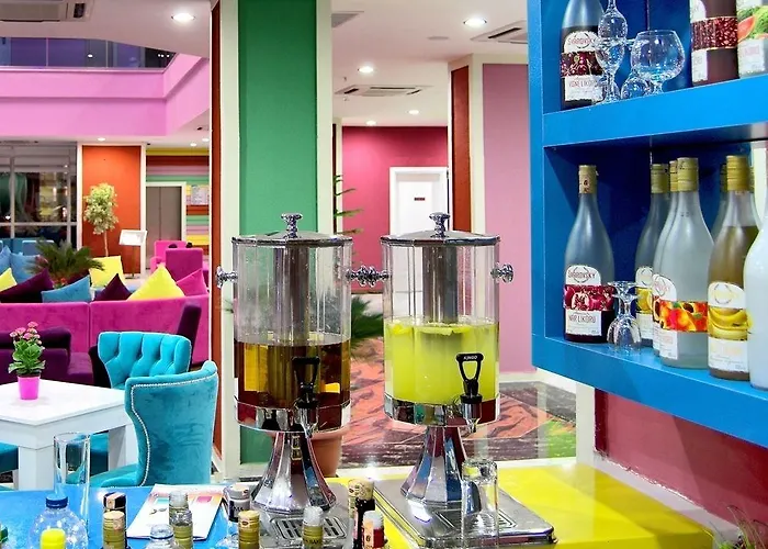 Ξενοδοχείο Ramada 4*