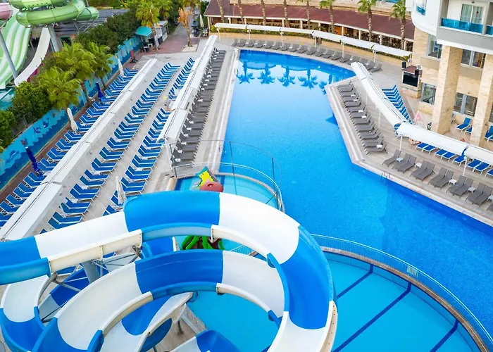 Ramada Ξενοδοχείο 4*